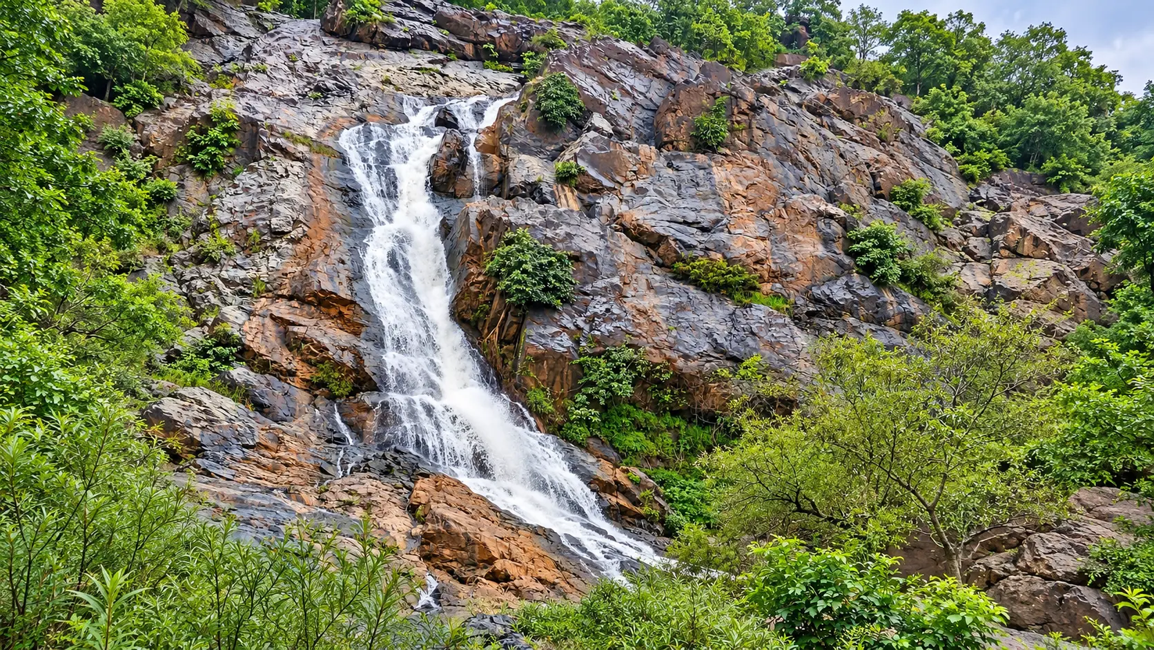 Hirni Falls