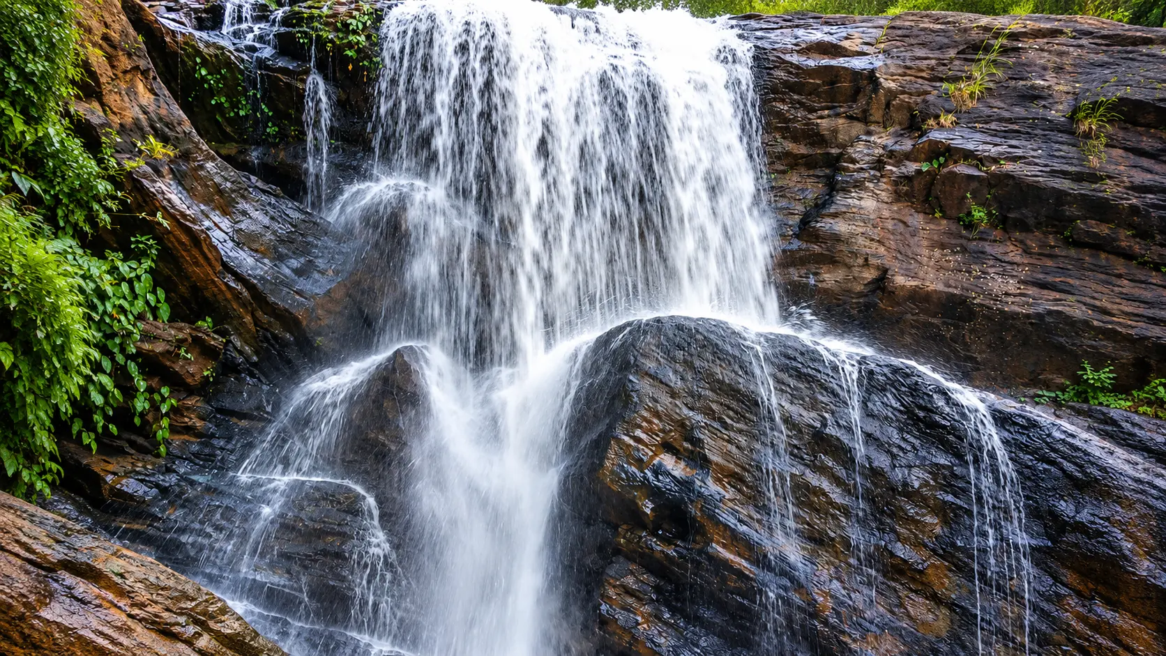 Duduma Waterfall