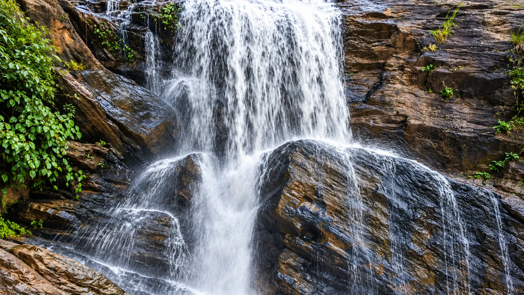 Rani Duduma Waterfall