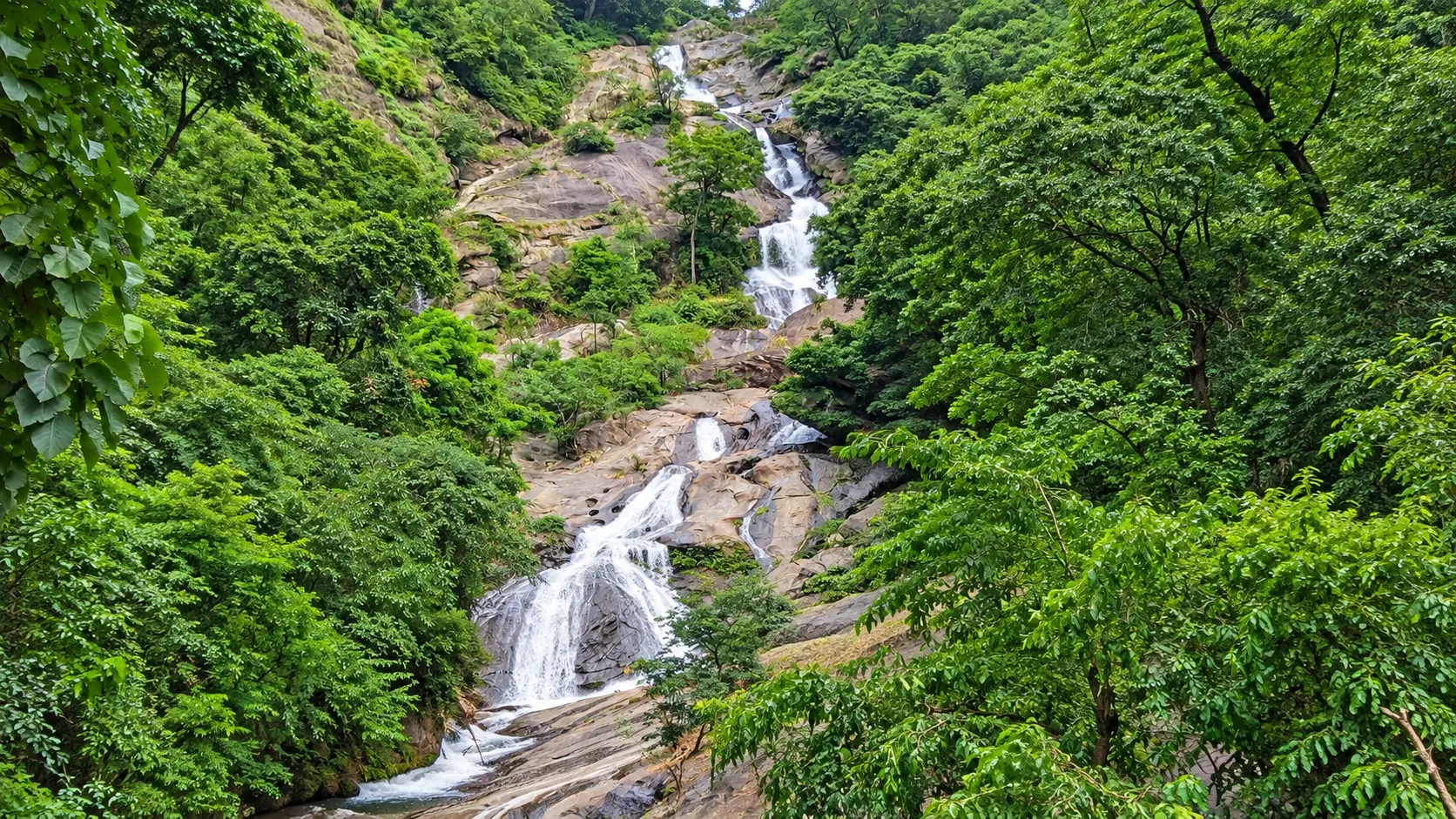 Kovai Kutralam and Siruvani Viewpoint