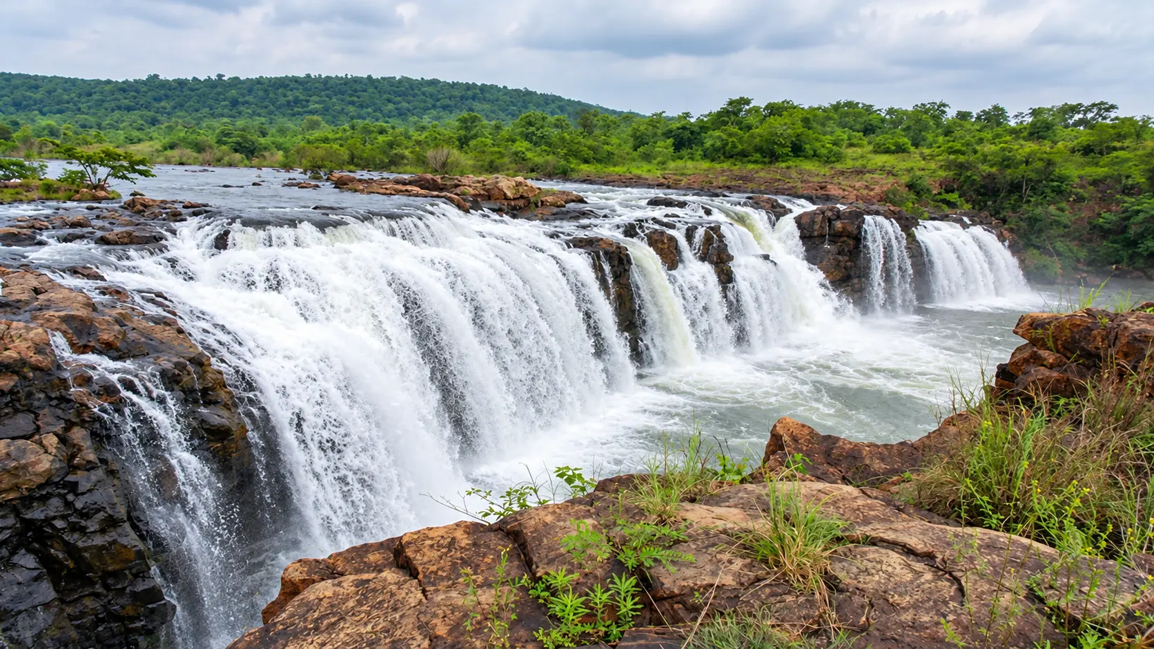 Bogatha Waterfall