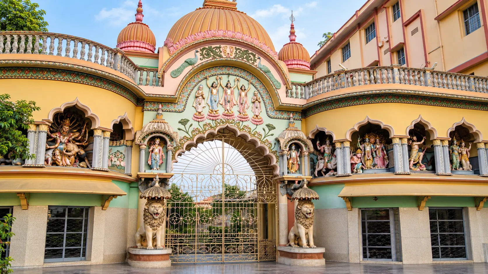 Mayapur ISKCON Chandrodaya Mandir